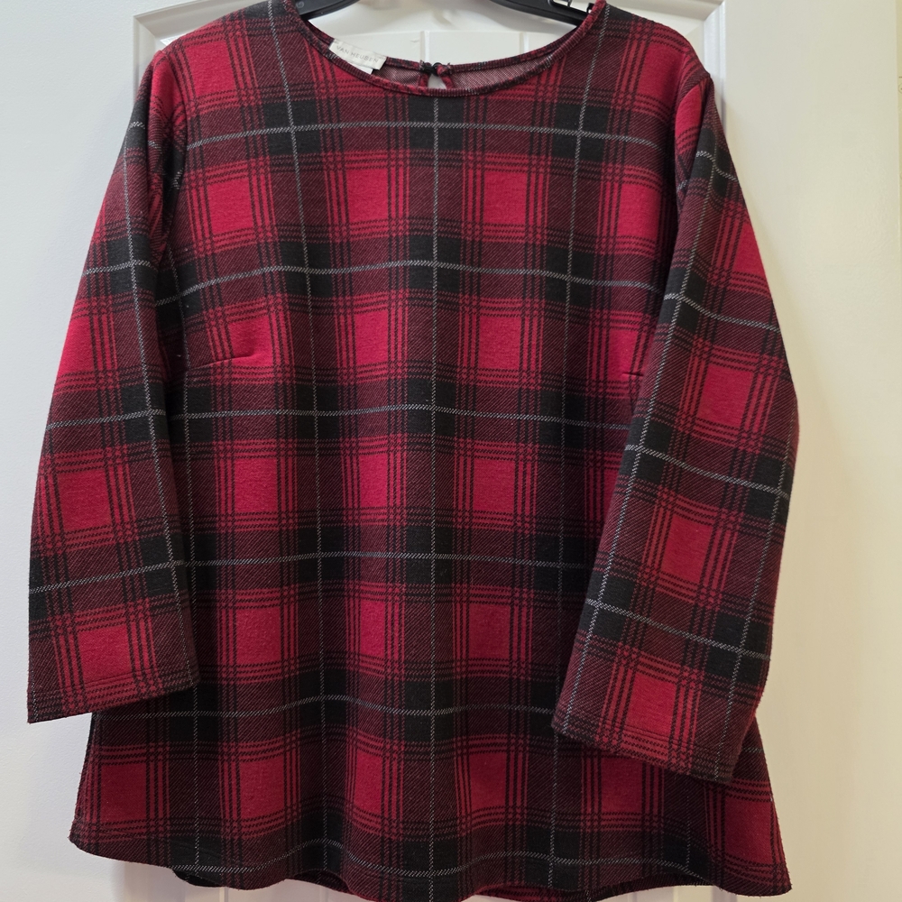 Van Heusen Red and Black Patterned Long Sleeve Shirt XL
